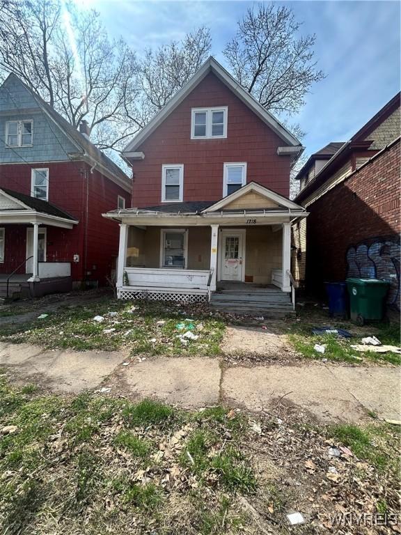 view of front of home featuring a porch
