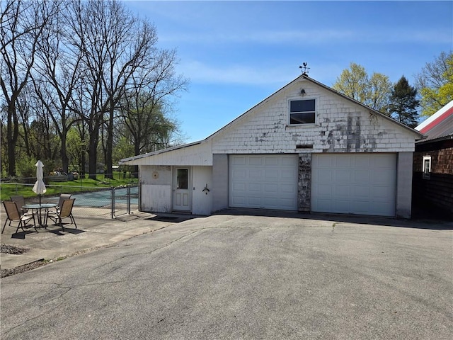 105 Wadsworth Ave, Avon, NY 14414 - photo 4