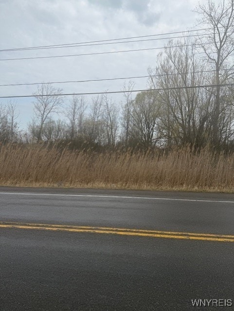 Mapleton Rd, Wheatfield, NY 14120