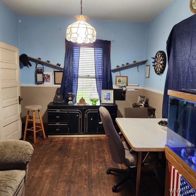 office area with hardwood / wood-style flooring