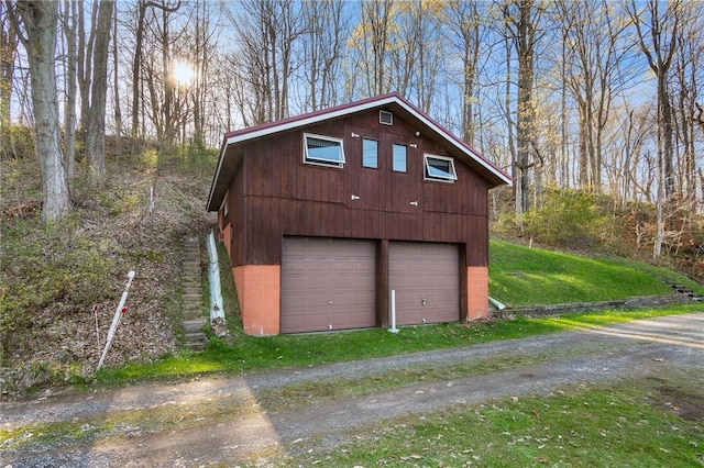 garage featuring a garage