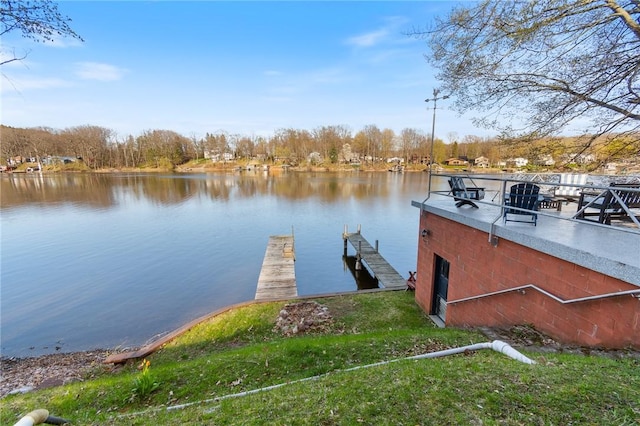 view of dock featuring a water view