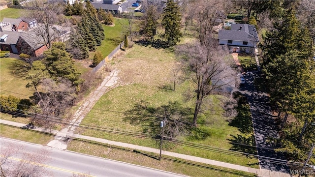 180 S Forest Rd, Amherst, NY 14221