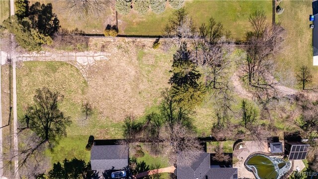 180 S Forest Rd, Amherst, NY 14221