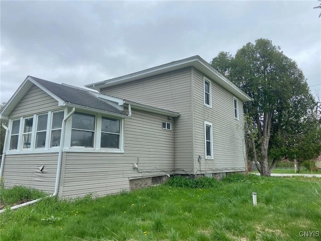 view of side of property