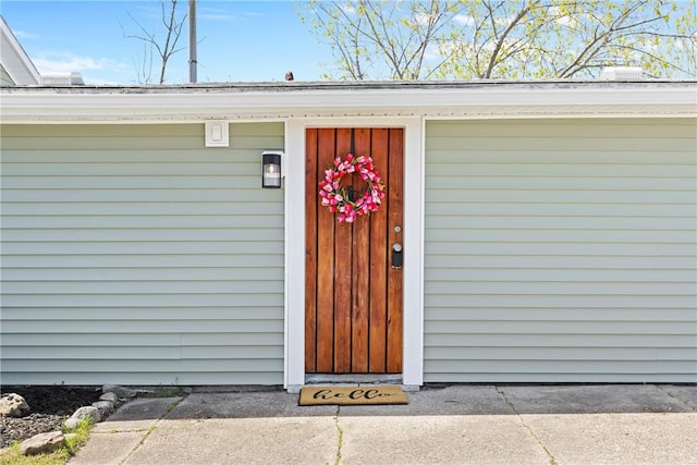 view of property entrance
