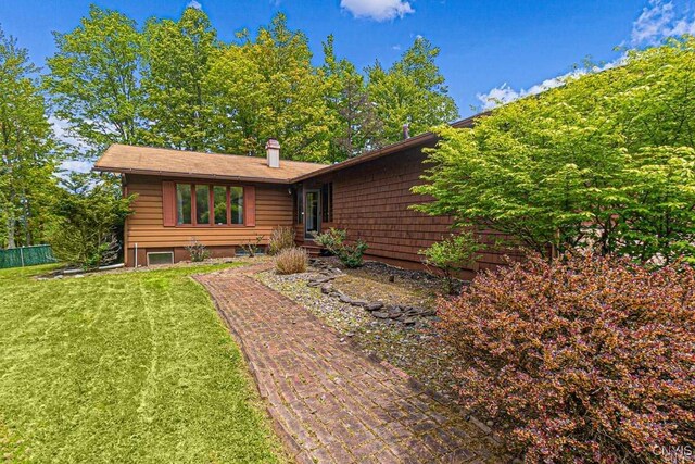 107 Birchwood Ln, Frankfort, NY 13340 - back of house with a lawn
