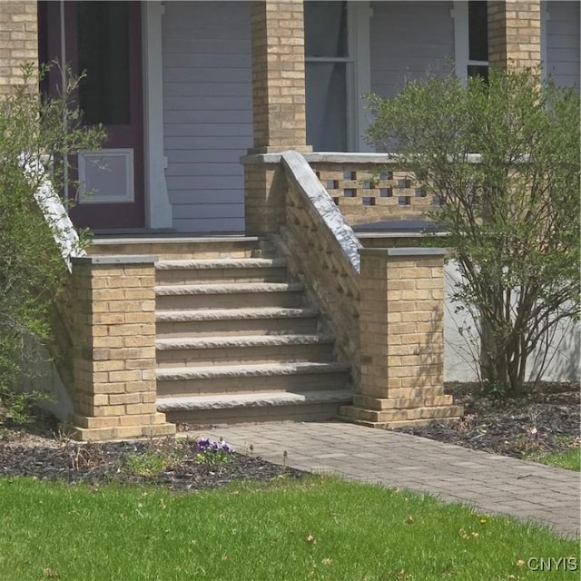 view of exterior details