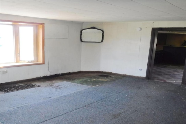 9867 Transit Rd, Pavilion, NY 14054 - empty room with baseboards and visible vents
