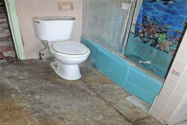 9867 Transit Rd, Pavilion, NY 14054 - bathroom with toilet and combined bath / shower with glass door