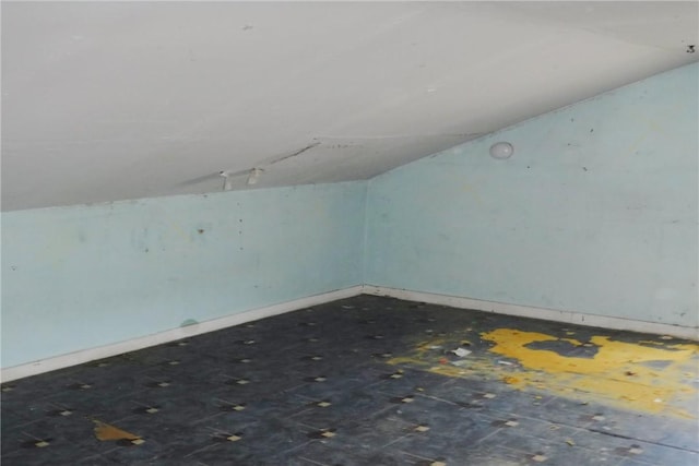 9867 Transit Rd, Pavilion, NY 14054 - bonus room featuring lofted ceiling and baseboards