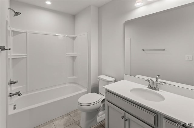 177 Sandstone Cir, Grand Island, NY 14072 - full bathroom featuring toilet, shower / bathing tub combination, vanity, and recessed lighting