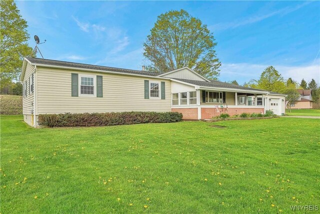 9862 Rte 219, Ashford, NY 14171 - manufactured / mobile home featuring an attached garage and a front yard