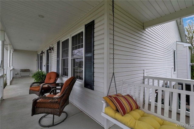 exterior space featuring a porch