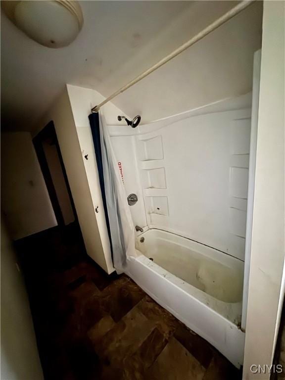 32 Spencer St, Gouverneur, NY 13642 - bathroom featuring shower / bath combo