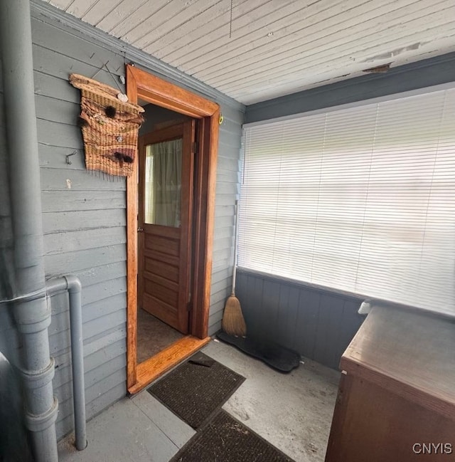 1270 W Belden Ave, Syracuse, NY 13204 - view of doorway to property