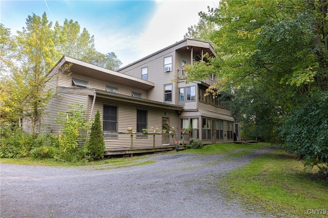 view of front of home