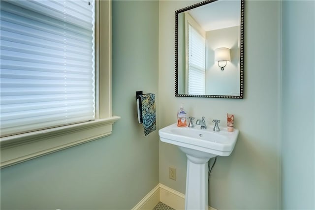 bathroom featuring baseboards