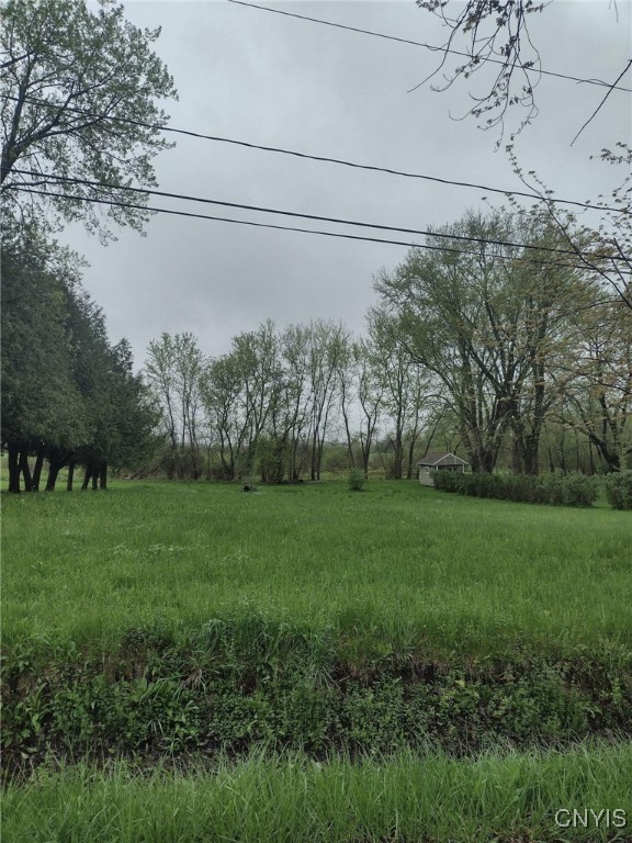 Mallory Rd, New Hartford, NY 13413