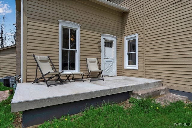 6043 Old Niagara Rd, Lockport Town, NY 14094 - rear view of house featuring central air condition unit