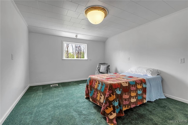 6043 Old Niagara Rd, Lockport Town, NY 14094 - carpeted bedroom featuring baseboards
