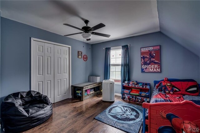 29441 Beaver Meadow Mews, Lyme, NY 13622 - bedroom with wood finished floors, a closet, vaulted ceiling, and a ceiling fan