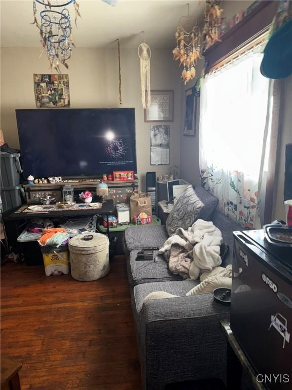 1322 S Ave Unit 24, Syracuse, NY 13207 - living area with wood finished floors