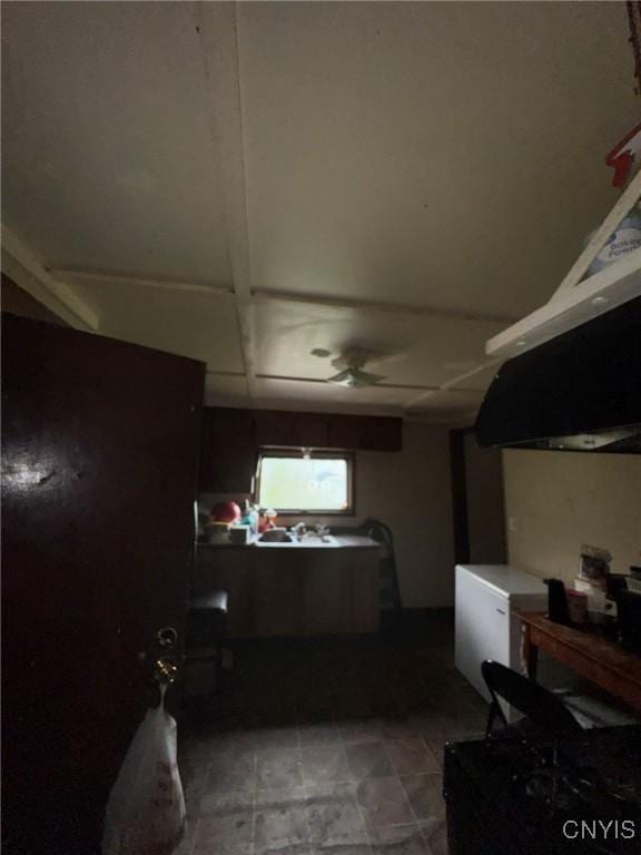1322 S Ave Unit 24, Syracuse, NY 13207 - interior space
