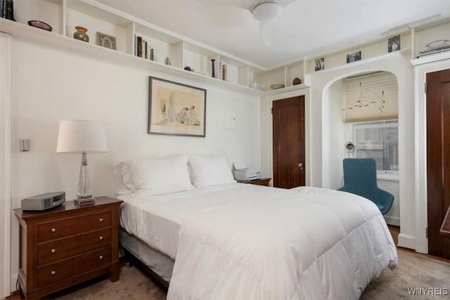 bedroom with a ceiling fan