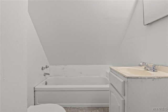 75 Box Ave, Buffalo, NY 14211 - full bath with a tub, toilet, and vanity