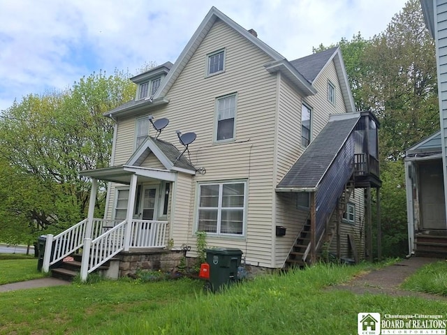 11 Prather Ave, Jamestown, NY 14701 - view of front facade with stairs