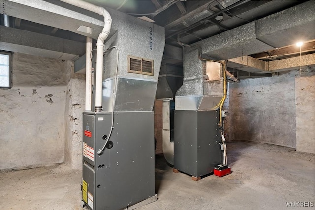 47 Beard Ave, Buffalo, NY 14214 - view of utility room