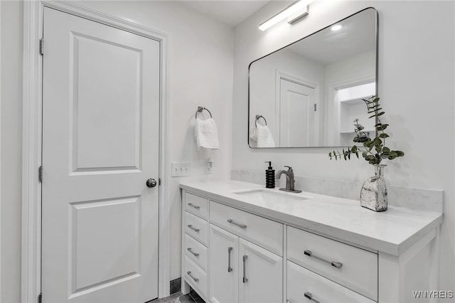 20 Harbour Pointe, Buffalo, NY 14202 - bathroom featuring vanity