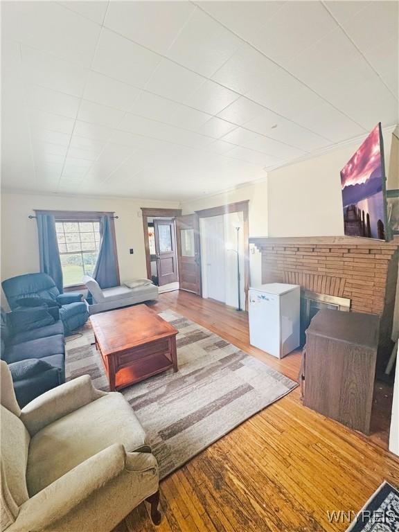 66 Northrup Pl, Buffalo, NY 14214 - living room featuring wood-type flooring