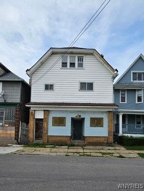 496 Howard St, Buffalo, NY 14206 - photo 1