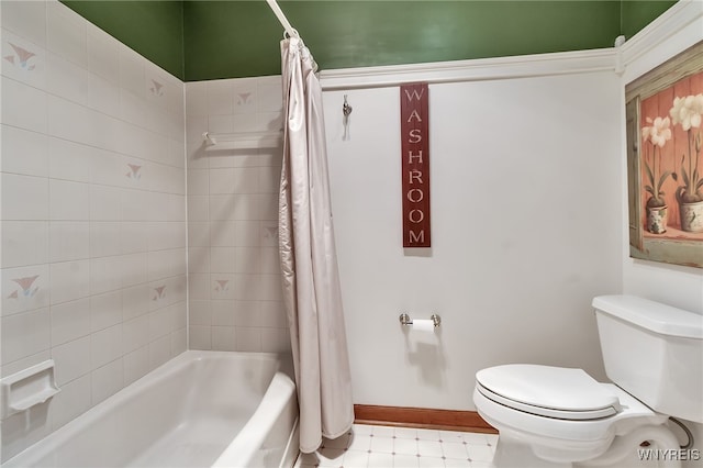 full bath with toilet, shower / tub combo, and baseboards