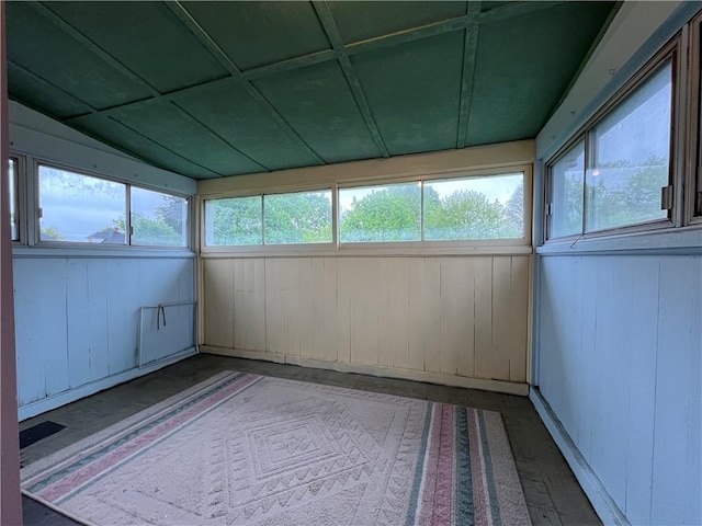 324 W Ave, Elmira-City, NY 14904 - unfurnished sunroom with lofted ceiling