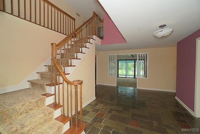 104 Deer Run, Amherst, NY 14221 - photo 5