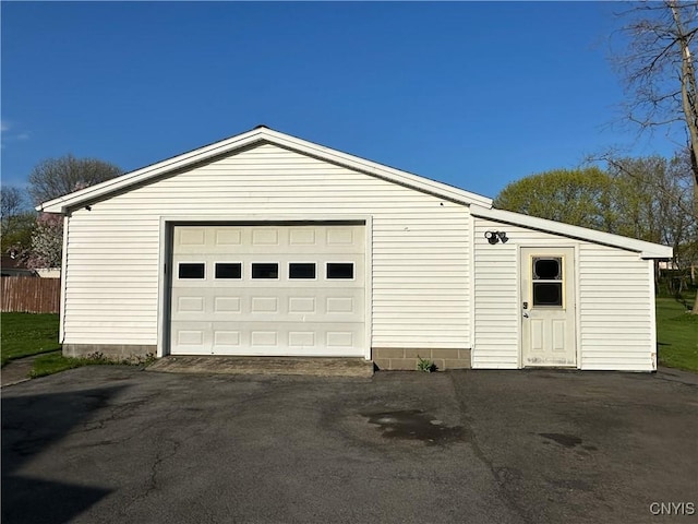 279 Cherry St, Oswego-City, NY 13126 - photo 4