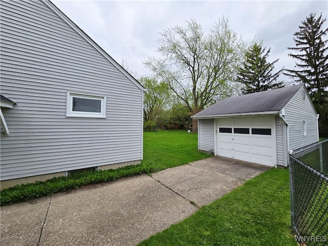 585 Downing St, Buffalo, NY 14220 - view of detached garage