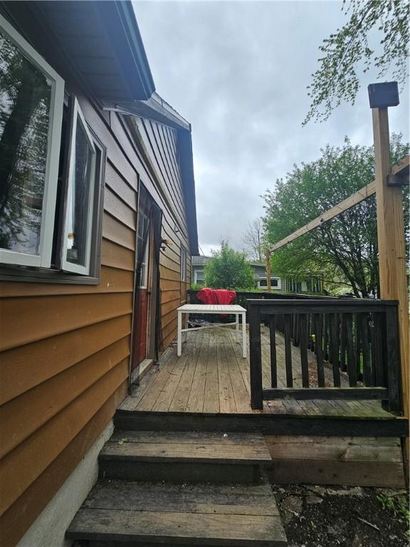 57 Interstate Pkwy, Bradford-City, PA 16701 - view of wooden terrace