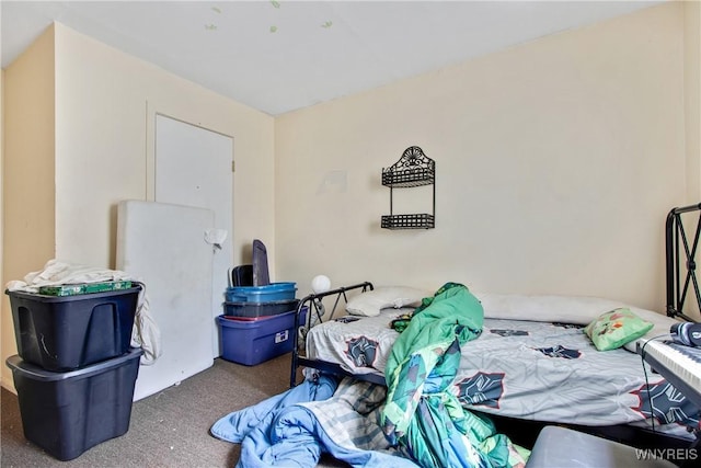 bedroom featuring carpet floors