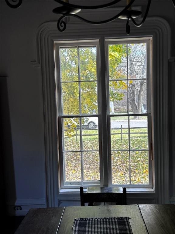 93 Main St, Laurens, NY 13796 - dining area view