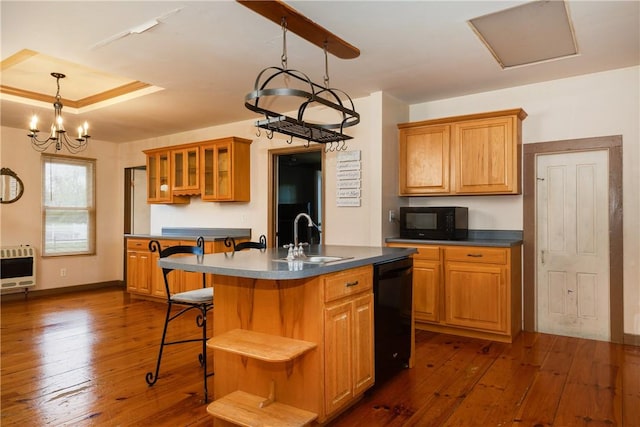 448 Old Ithaca Rd, Horseheads, NY 14845 - kitchen featuring a sink, black appliances, heating unit, and dark wood-style flooring