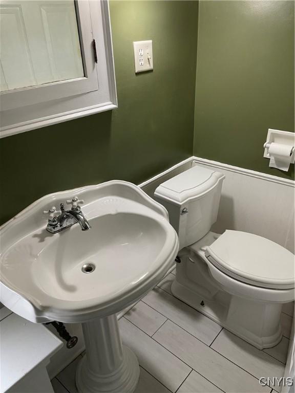 10 Sage Ct, Utica, NY 13502 - bathroom with toilet