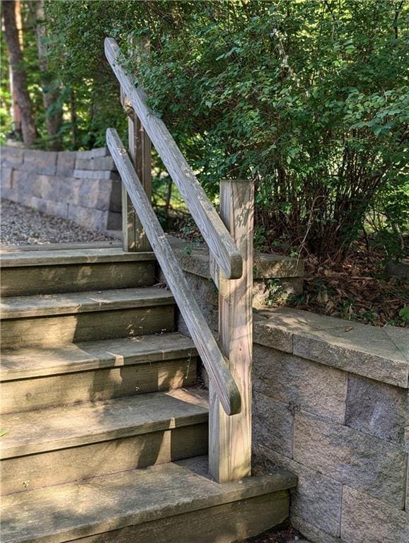 9107 E Shore Rd, Howard, NY 14810 - exterior view