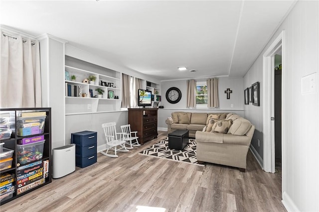 35 Squire Cir, Penfield, NY 14526 - living area featuring wood finished floors and baseboards