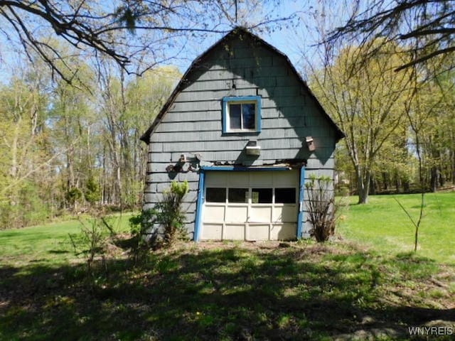 26 Robinson St, Hanover, NY 14136 - garage with a detached garage