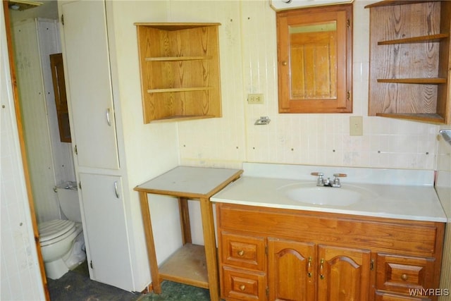 584 E Ave, Shelby, NY 14103 - bathroom featuring toilet and vanity