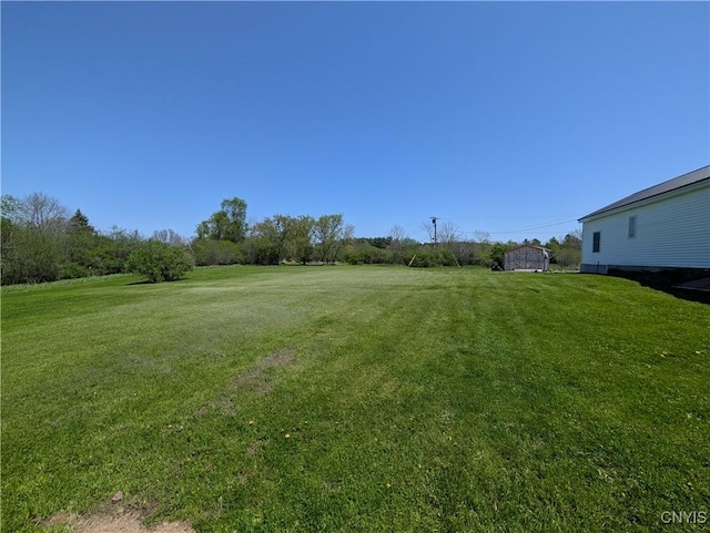 30622 Vanalstyne Rd, Clayton, NY 13622 - view of grassy yard